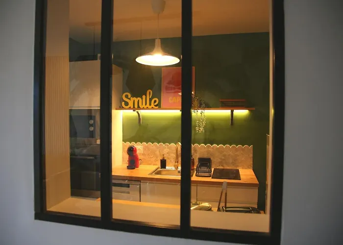 L'eden Chic - Balneo - Jardin - Parking Gratuit Appartement