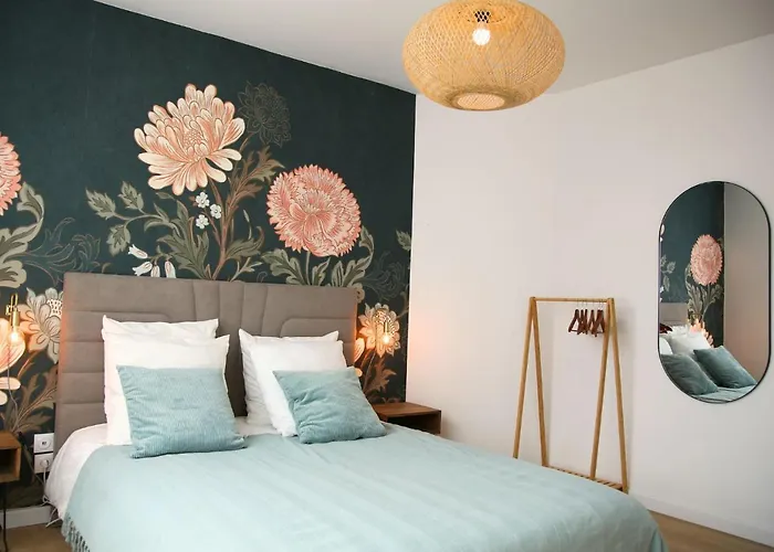 L'eden Chic - Balneo - Jardin - Parking Gratuit